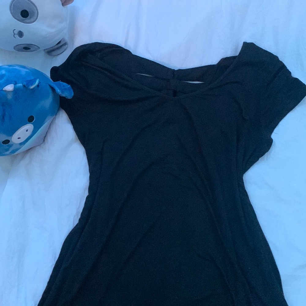 black top w/ back cut outs !